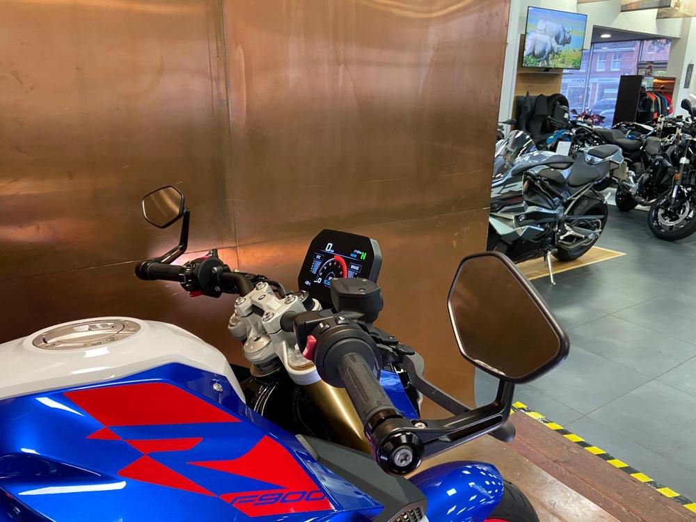BMW F 900 R Photo at-e1c245ed5f7349f09a1b1d733a89e9dc.jpg