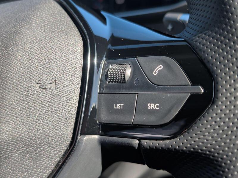 Used Peugeot E-208 202605182493111 10