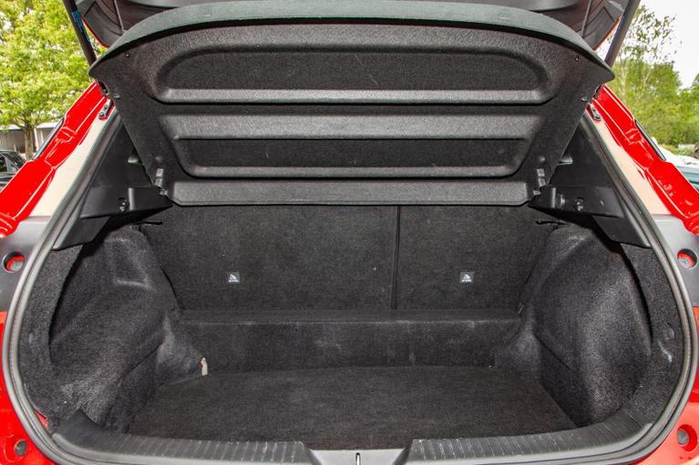 Used Nissan Qashqai YA72BCE 16