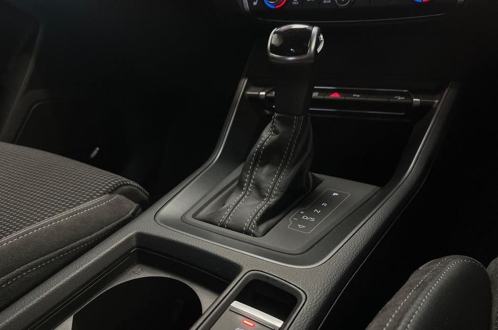 Audi Q3 Photo at-e2153f43c3d84712b82974cd47d22b93.jpg