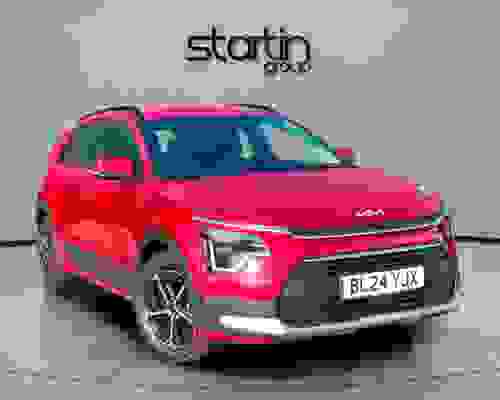 Kia Niro 1.6 GDi 11.1kWh 2 DCT Euro 6 (s/s) 5dr Red at Startin Group