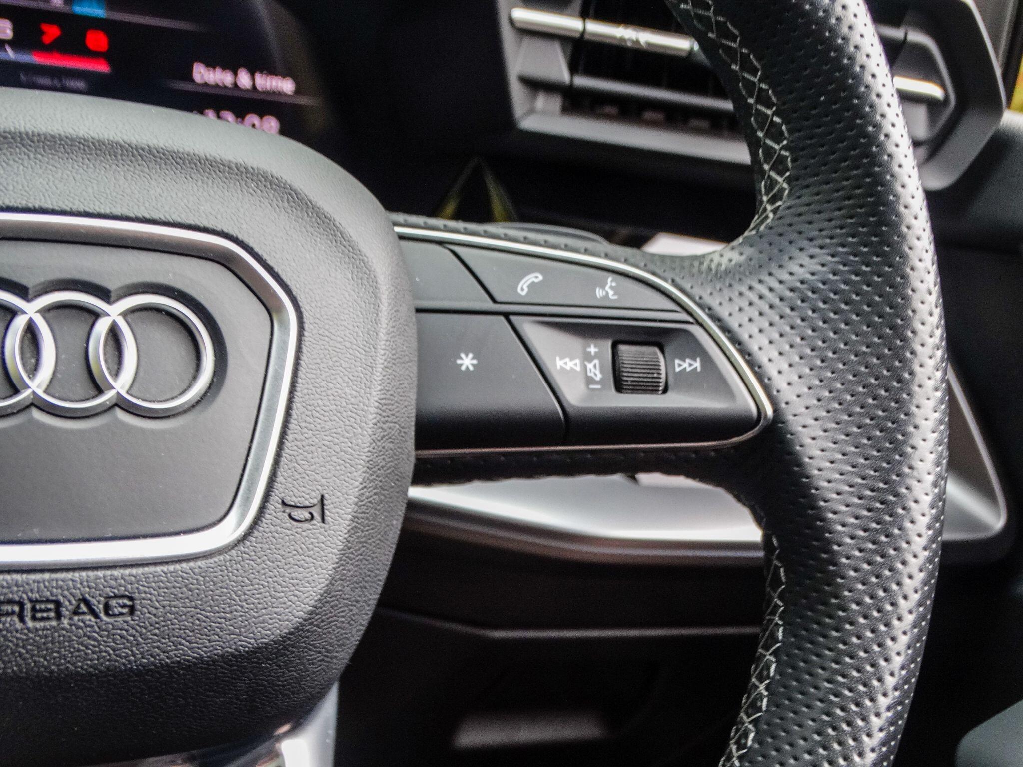 Audi S3 2.0 TFSI Vorsprung Sportback 5dr Petrol S Tronic quattro Euro 6 (s/s) (310 ps) — photo 32