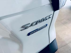 Suzuki S-Cross Photo 18