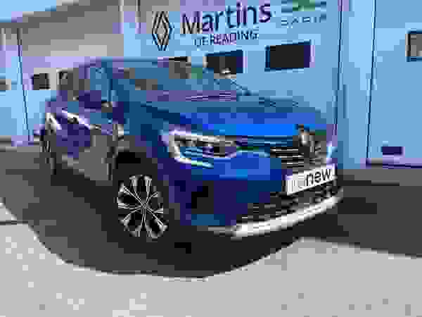 Used 2024 Renault Captur 1.6 E-TECH evolution Auto Euro 6 (s/s) 5dr IRON BLUE at Martins Group