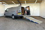 Vauxhall VIVARO Photo 1