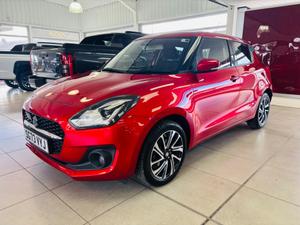Suzuki Swift Photo 2
