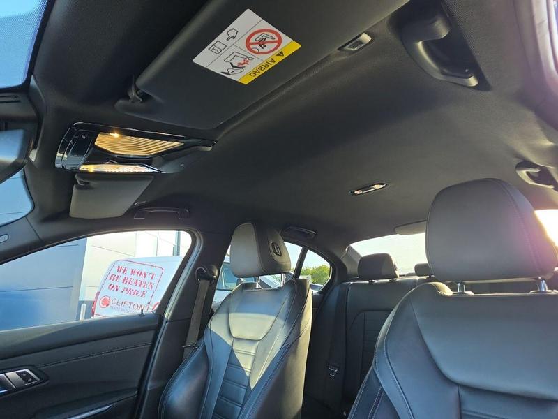 Used BMW 3 Series HT21YPN 36