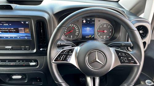 Mercedes-Benz Vito Photo at-e2c5c67dd38f4283b16cbe832d3a2d86.jpg