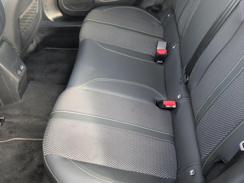 Used Peugeot 2008 KJ25AWO 17