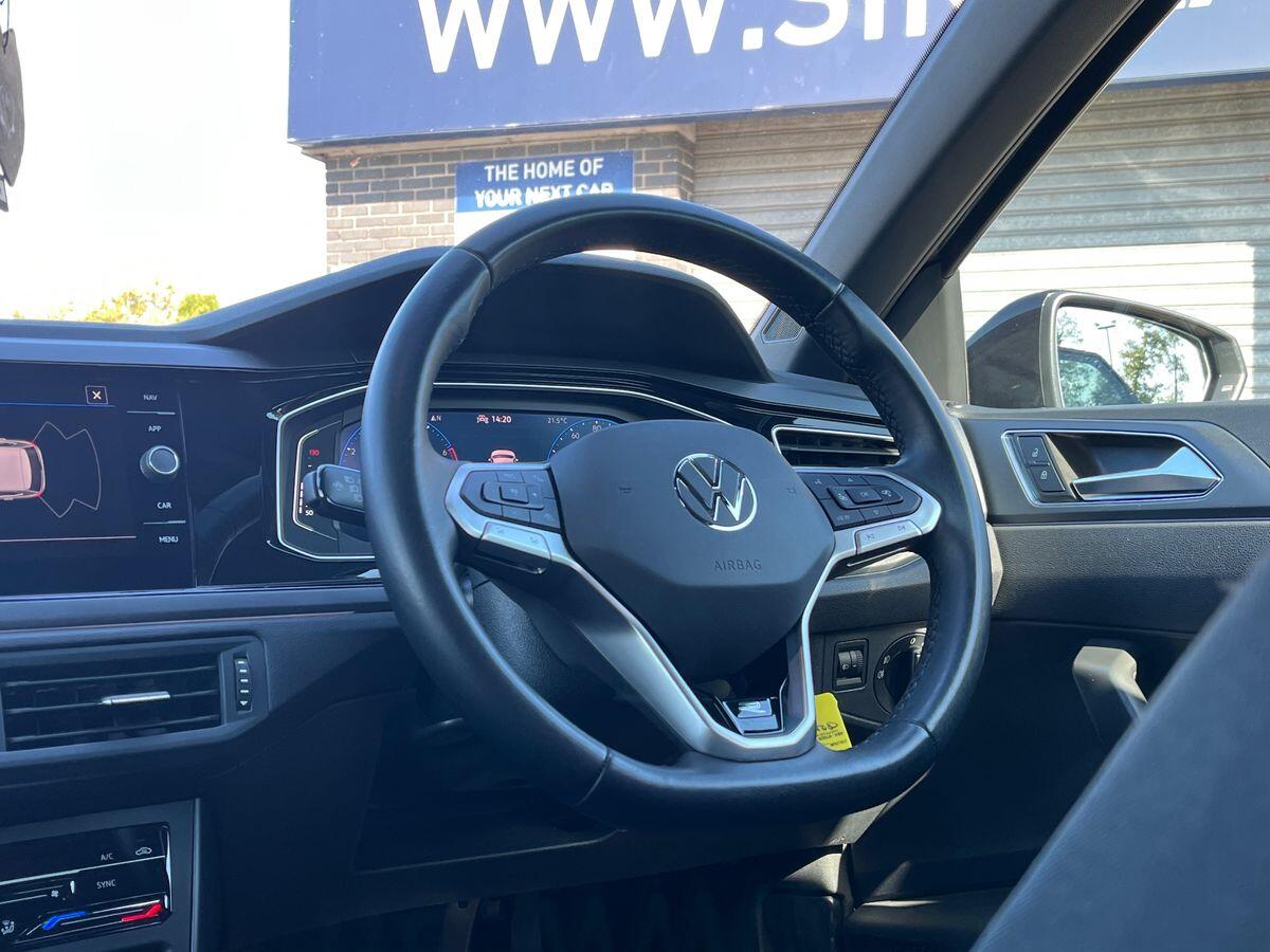 Volkswagen Polo Photo 14
