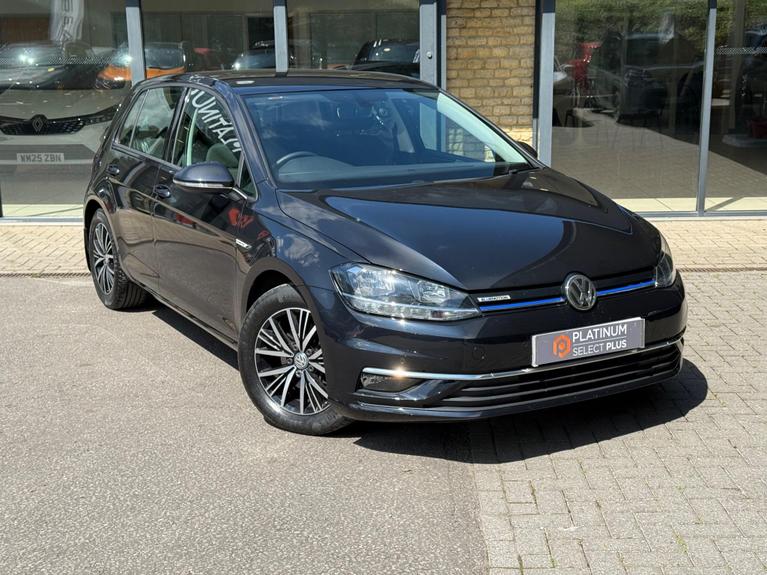 Used Volkswagen Golf CU19VNC 1