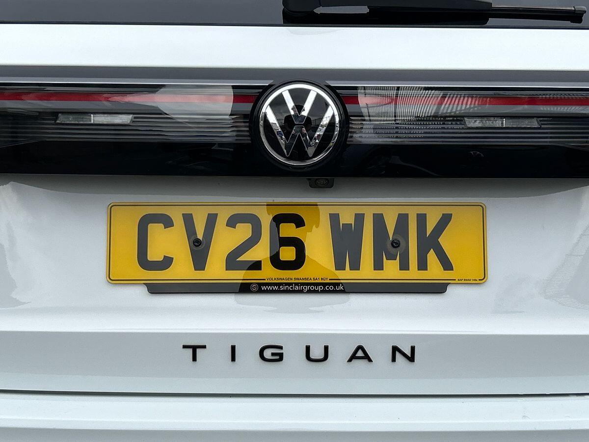 Volkswagen Tiguan Photo at-e36aa6878bb241b9b63cc397ced6f012.jpg
