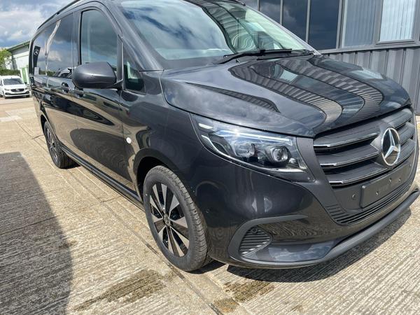 Used ~ Mercedes-Benz Vito 2.0 119 CDI SELECT Crew Van G-Tronic RWD L2 Euro 6 (s/s) 5dr Graphite Grey at MBNI Truck & Van