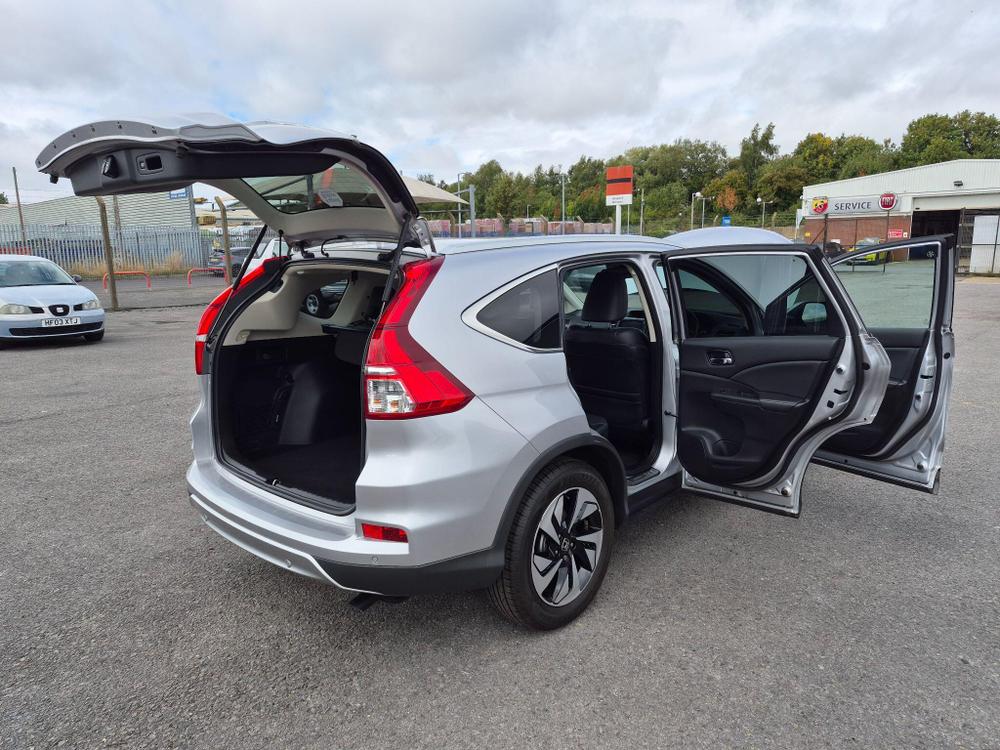 Honda CR-V Photo at-e38bbf67c7ab4cfdadae1db65fbf08f1.jpg