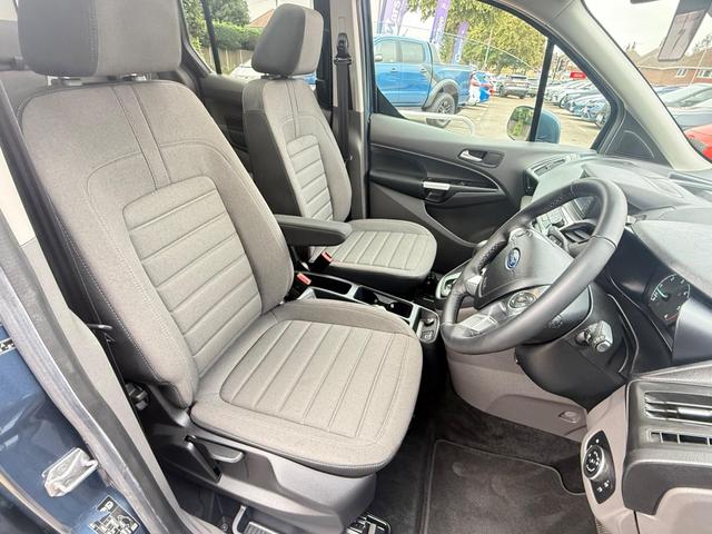 Used Ford Tourneo Connect EX59DRX 14