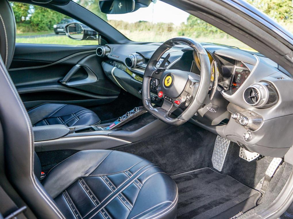 Used Ferrari 812 Superfast OO08SPB 21
