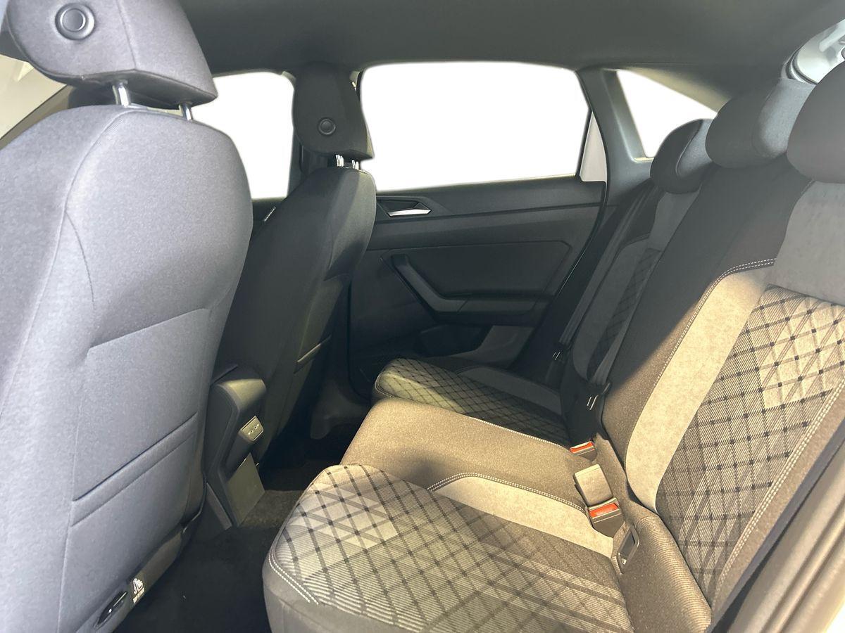 Volkswagen Taigo Photo at-e3e8620c2d814c00b72221846b6fb042.jpg