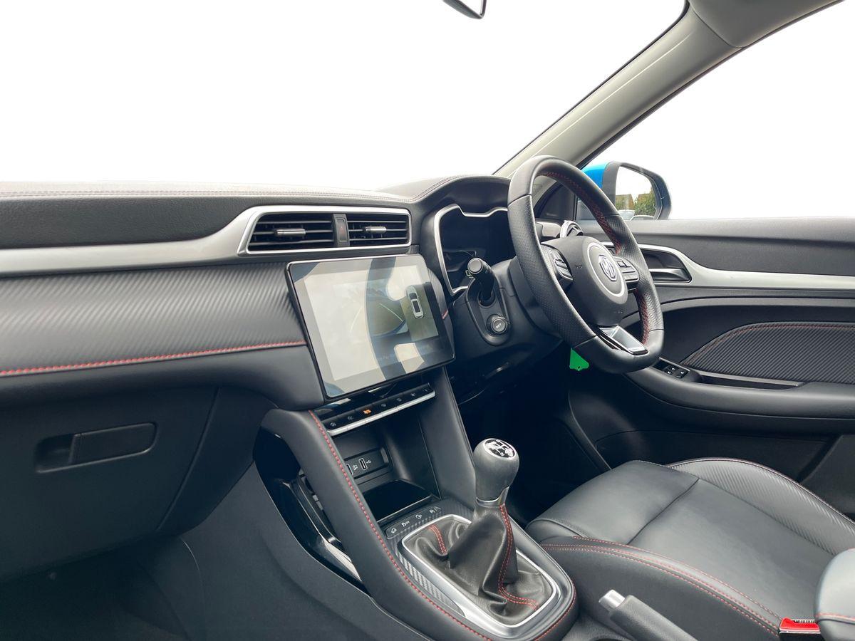 MG MG ZS Photo 2