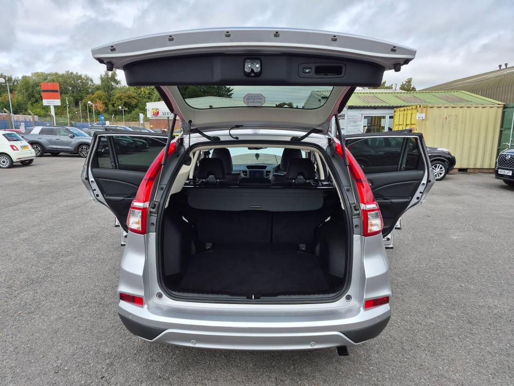 Honda CR-V Photo at-e40c552089284cd28209d5eb551ae1bd.jpg
