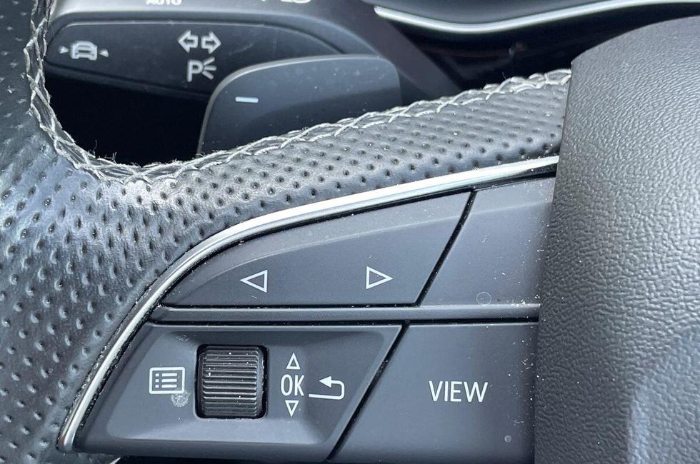 Audi Q8 Photo at-e4131e9f81c242c0aa62900c10148bc5.jpg
