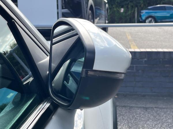 Used Peugeot E-2008 NV21OUX 40