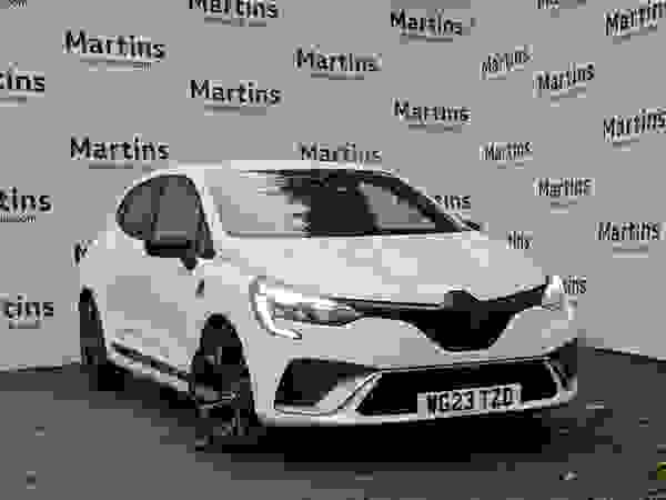 Used 2023 Renault Clio 1.6 E-TECH E-Tech engineered Auto Euro 6 (s/s) 5dr White at Martins Group