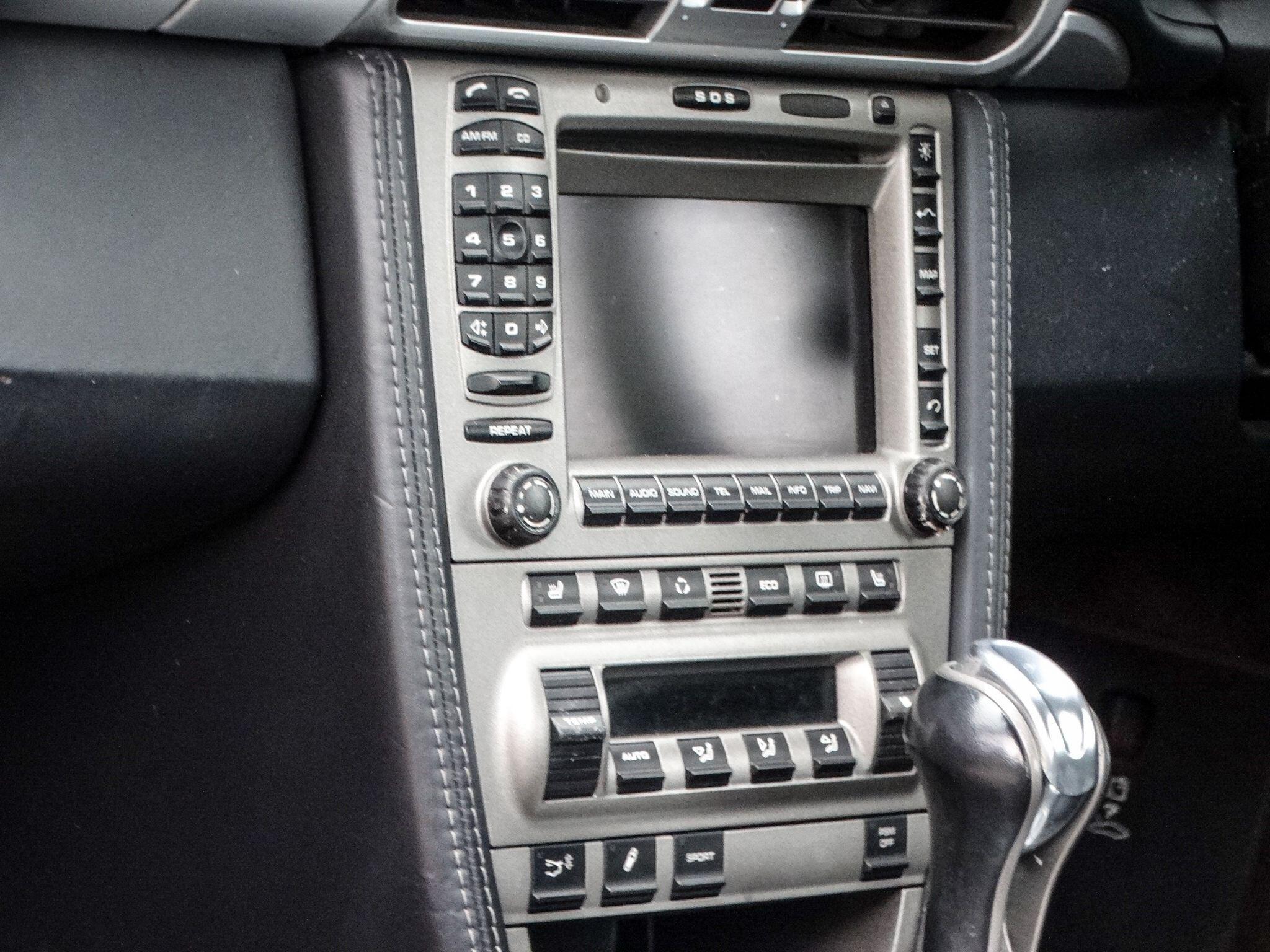 Porsche 911 3.8 997 Carrera S Tiptronic S 2dr — photo 19