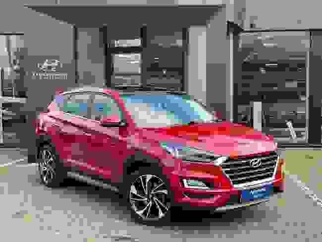 Used 2019 Hyundai TUCSON 1.6 T-GDi Premium SE DCT Euro 6 (s/s) 5dr Red at West Riding