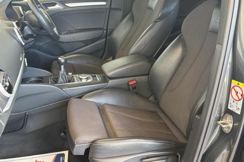 Audi A3 Photo at-e4fab814bfd64d108748adbc479adbfd.jpg