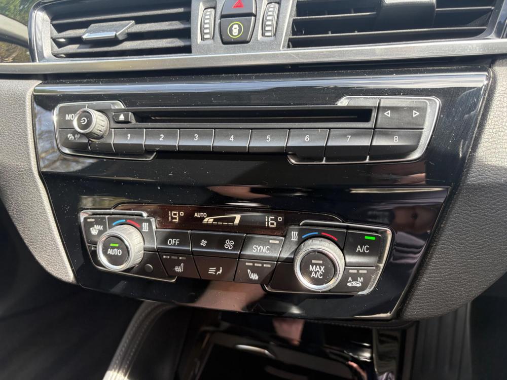 BMW X1 Photo at-e4fe3cd8f5eb4f8fb51d0e9e1c7064d8.jpg