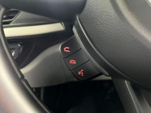 Suzuki Swift Photo 20