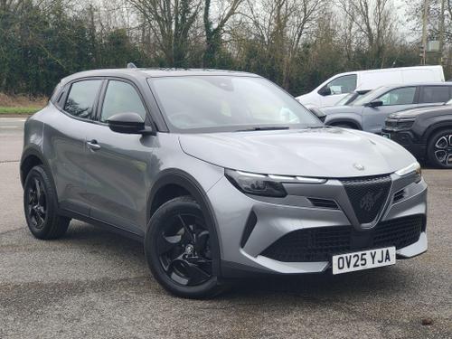 2025 Alfa Romeo Junior