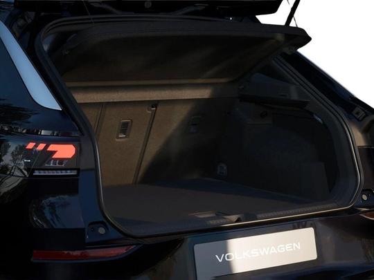 Volkswagen T-Roc Photo at-e51b8bcb2cc24772a7d7e2872a928139.jpg