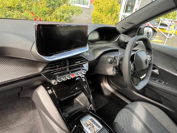 Used Peugeot 2008 BT26HHP 3
