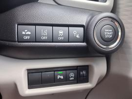 Suzuki Swift Photo 32
