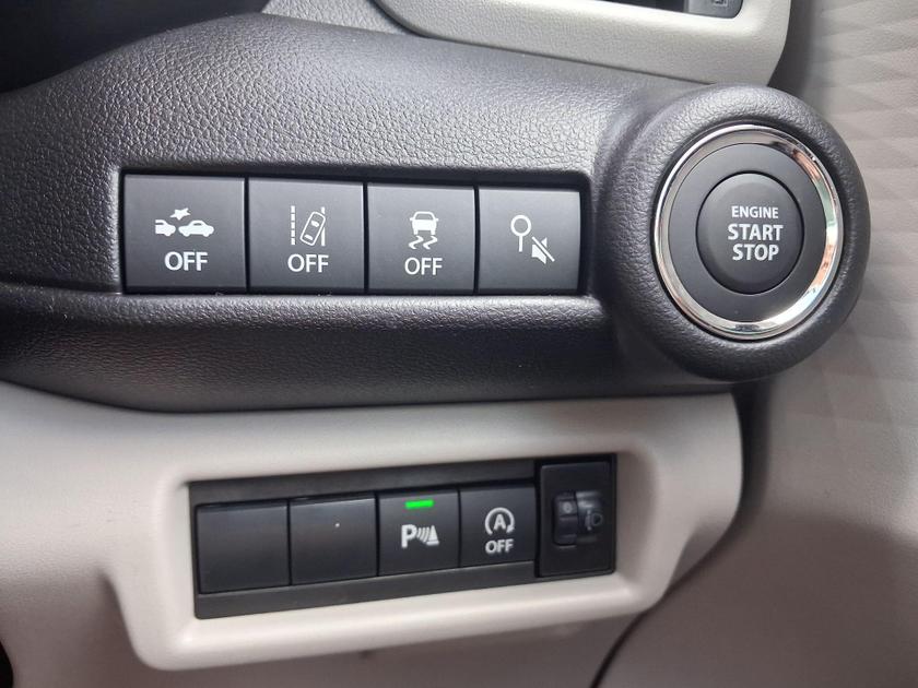 Suzuki Swift Photo at-e5249ced59ba4664813611ee7e9abd9b.jpg