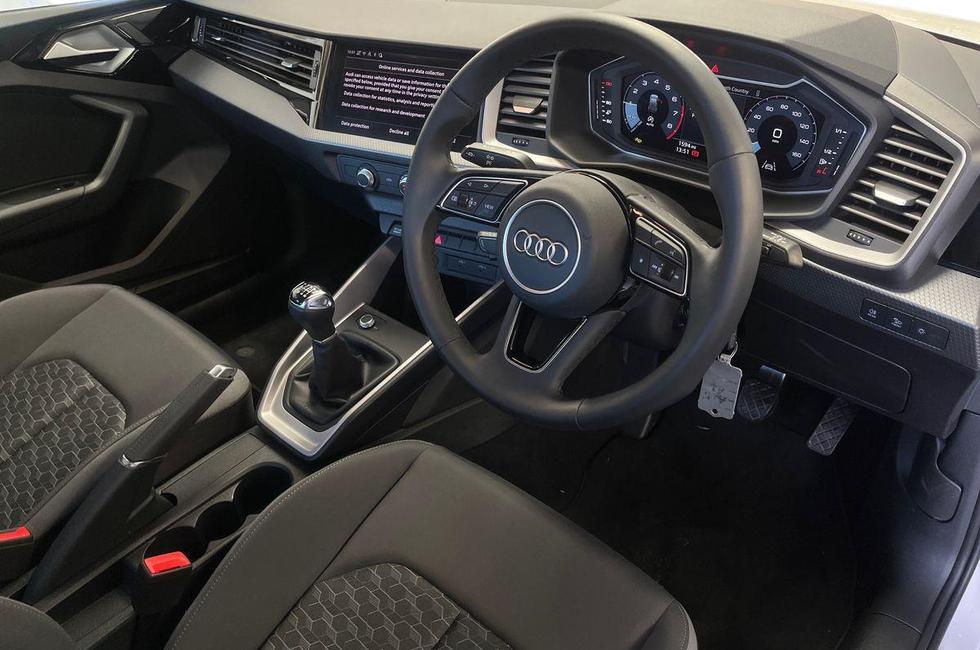 Audi A1 Photo at-e525c57c6c5449b5aa89af2b2e587217.jpg