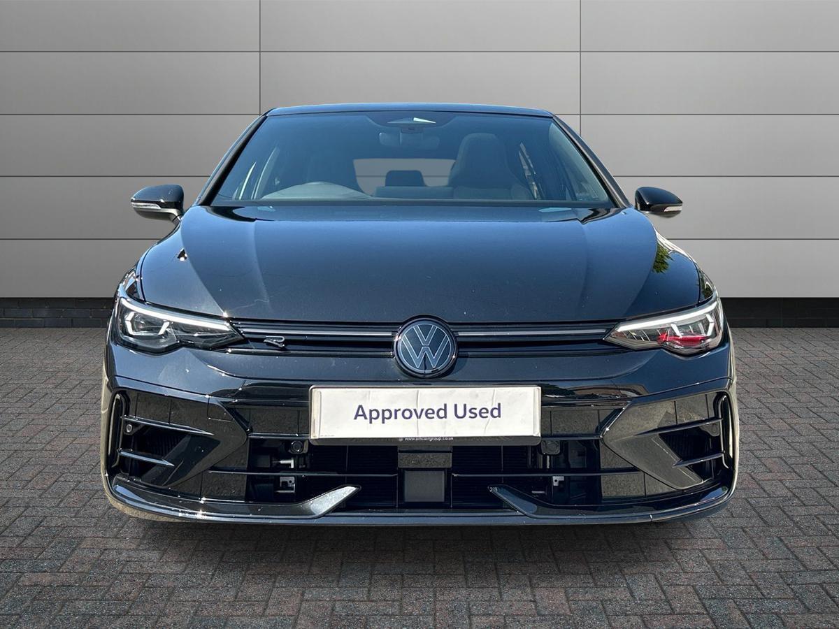 Volkswagen Golf Photo at-e580453e3b4d4d9194a99fc80a03dfb2.jpg
