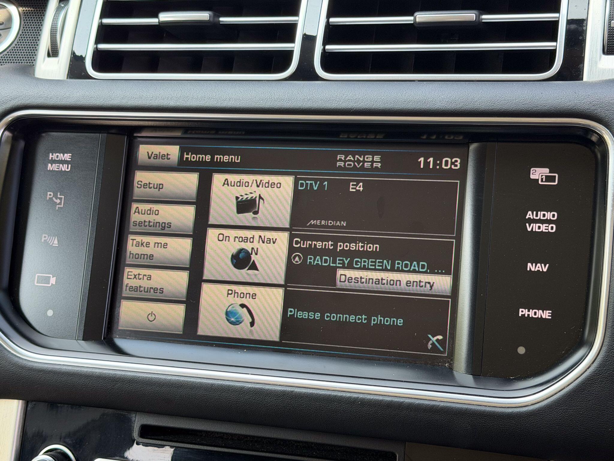 Land Rover Range Rover 4.4 SD V8 Vogue SE Auto 4WD Euro 5 5dr — photo 26