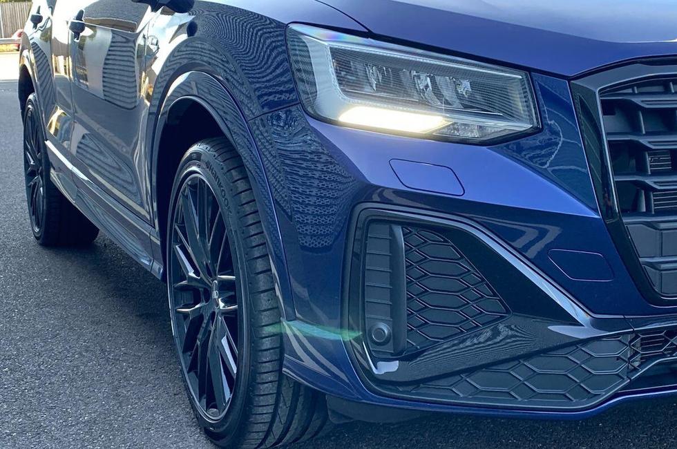 Audi Q2 Photo at-e5a33a7da9c041fda4348bae3397d75e.jpg