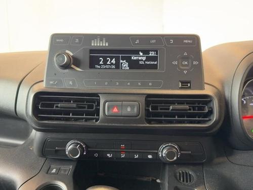 Vauxhall COMBO Photo at-e5ad806f9da14318921abce98eff4ad4.jpg