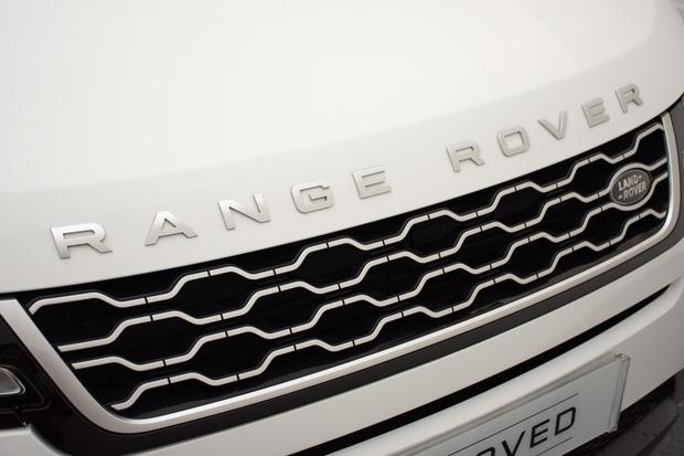 Land Rover RANGE ROVER EVOQUE Photo at-e5eb4d251a1f42b5bdcf09954889ec6e.jpg