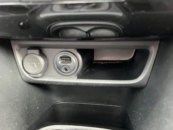 Used Peugeot 2008 BV67AKO 44