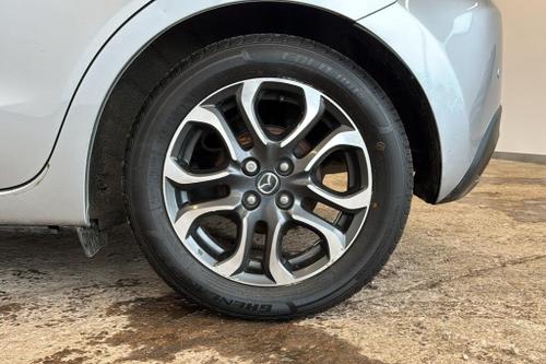 Mazda 2 Photo at-e688126f4c0c4f72a3bd86098a56590a.jpg