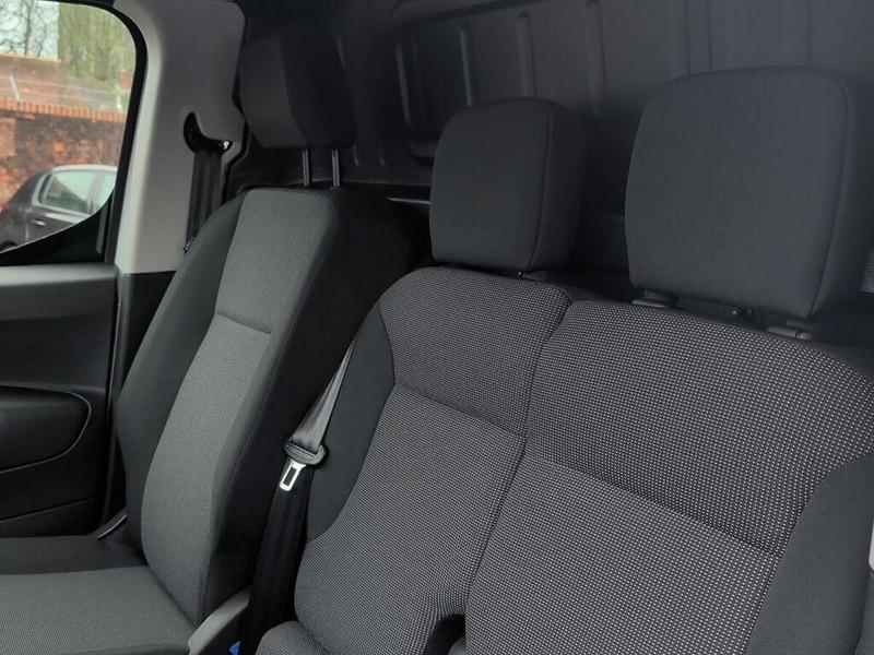 Used Peugeot Partner NX26XRC 22