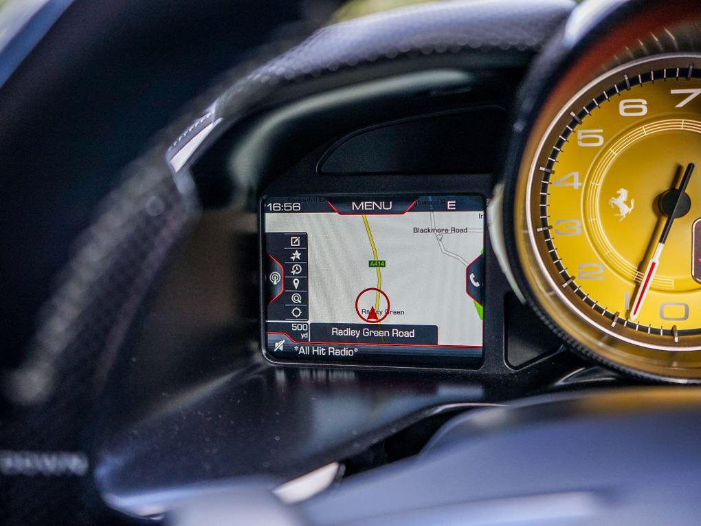 Used Ferrari 812 Superfast OO08SPB 31