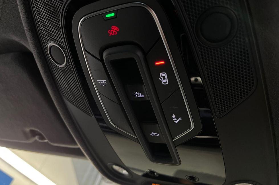 Audi Q8 Photo at-e6c24b7456604911a84781b7f77d50e0.jpg