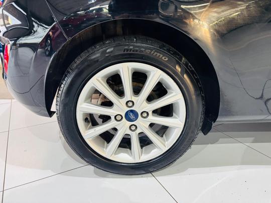 Ford Fiesta Photo at-e6fc90f467e34b40b618266f85c52ad3.jpg