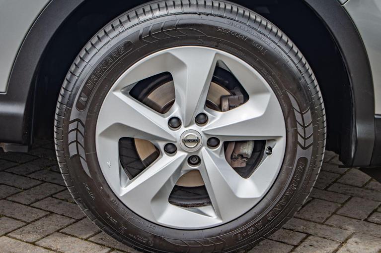 Used Nissan Qashqai DV21XHR 14