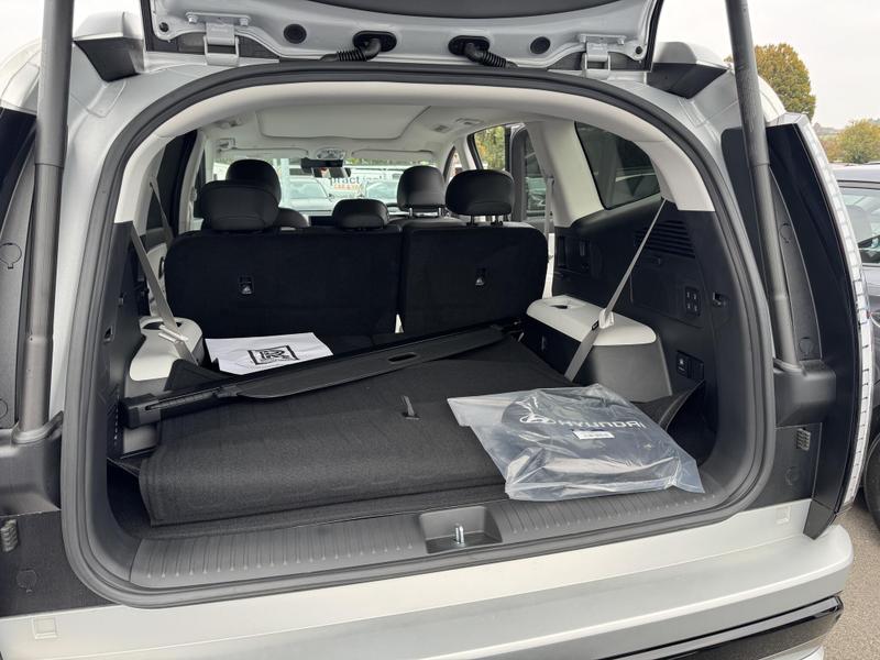 Hyundai IONIQ 9 Photo at-e7ac8aae9b334ecda46669359d6b292c.jpg